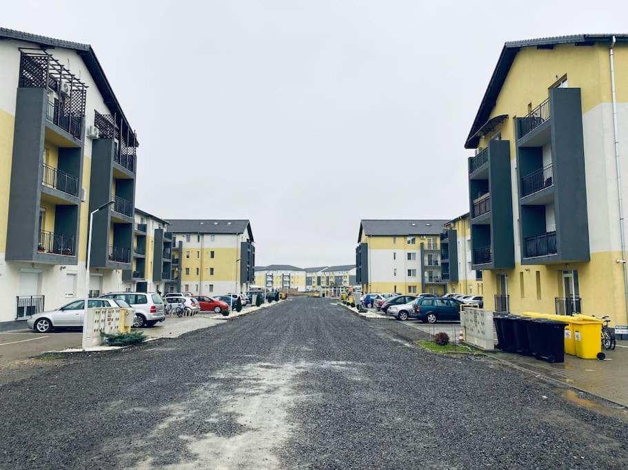 Apartament 2 Camere Modern Si Confortabil Giroc Dış mekan fotoğraf